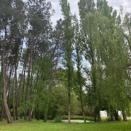 Privee Avec Piscine Proche Des 24 *